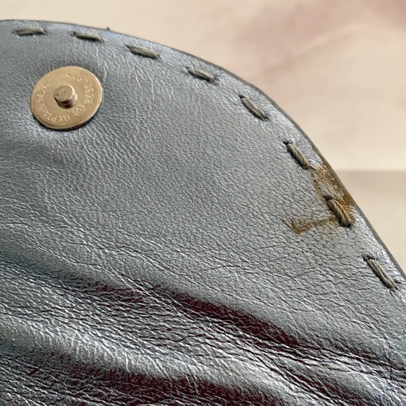 BCBG MAXAZRIA wristlet metallic baby blue - Picture 6 of 9